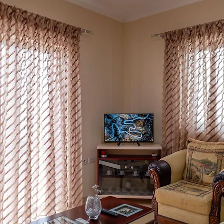 Kale Apartment Sarande